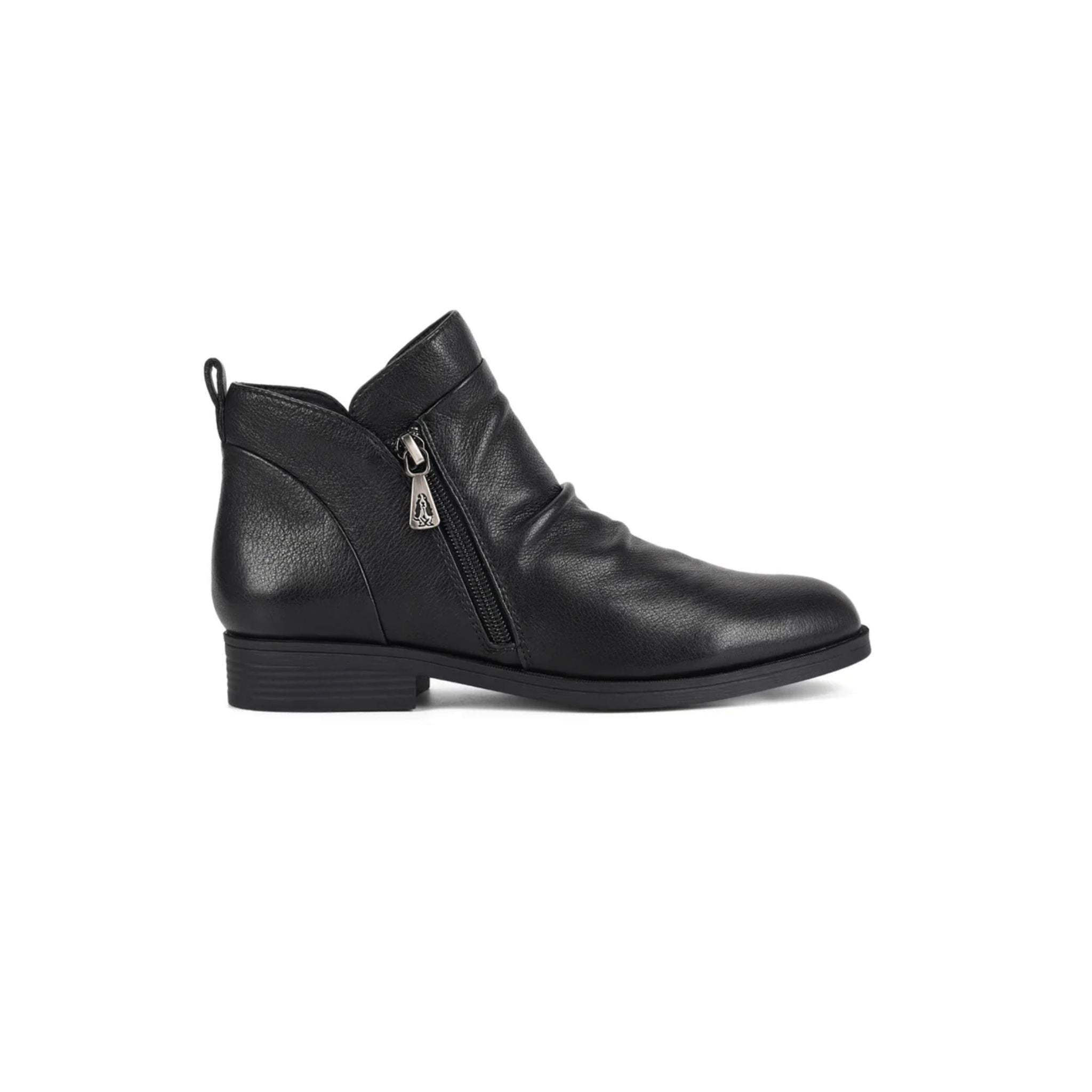 Chalet Black/Black