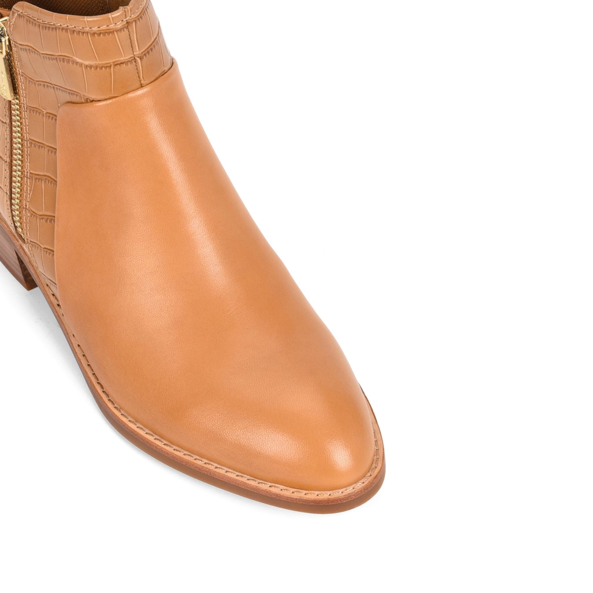 Aires Tan-Croc