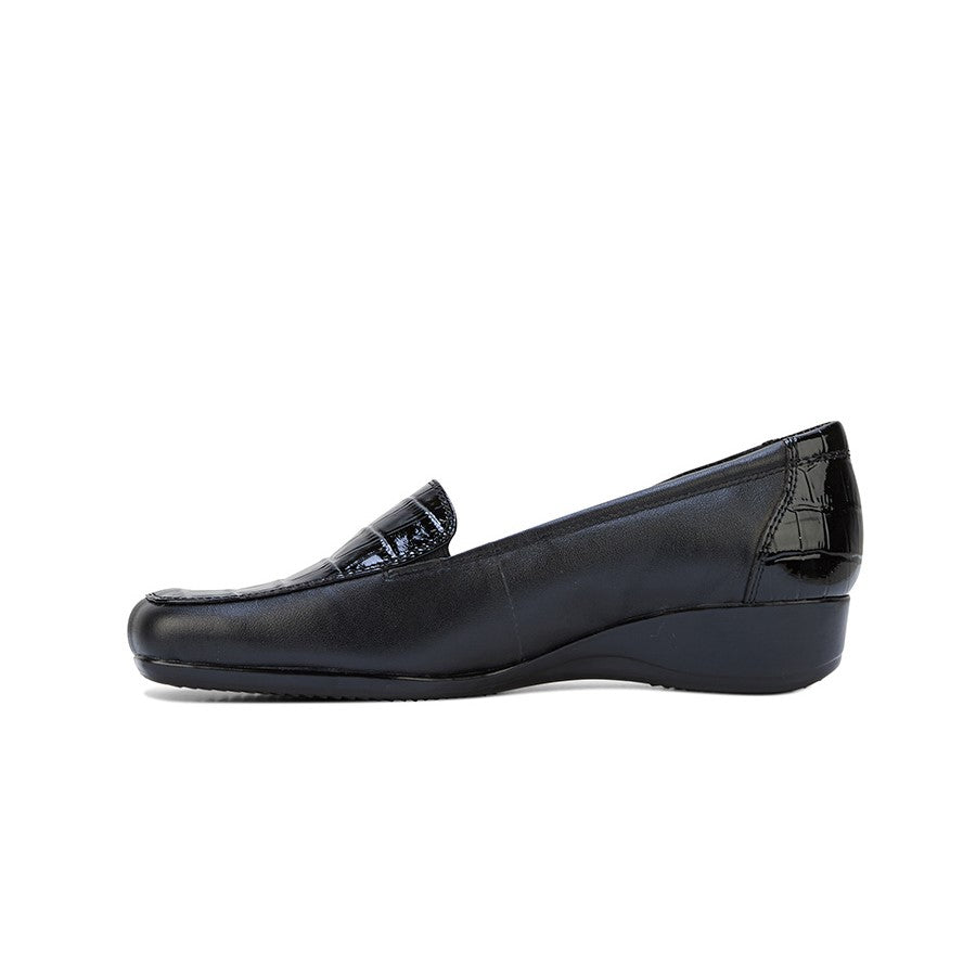 Meadow H Black