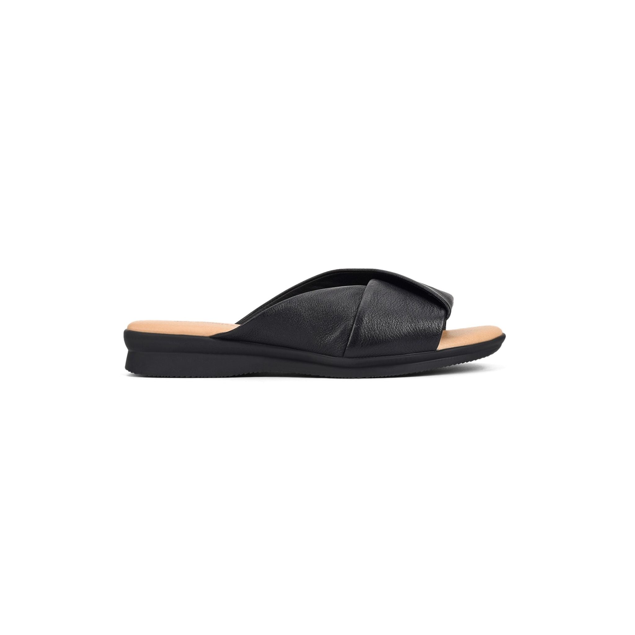 Nara H Black/Black